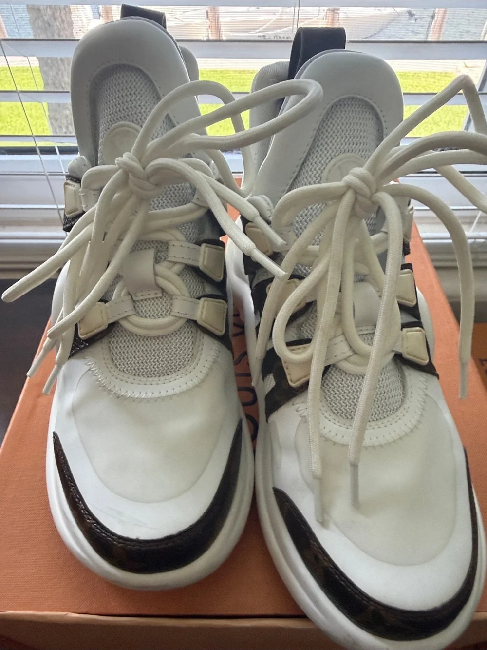 Louis Vuitton White Sneakers with Black Accents